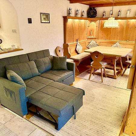 兹恩亚探险旅游度假屋 豪斯哈姆 外观 照片